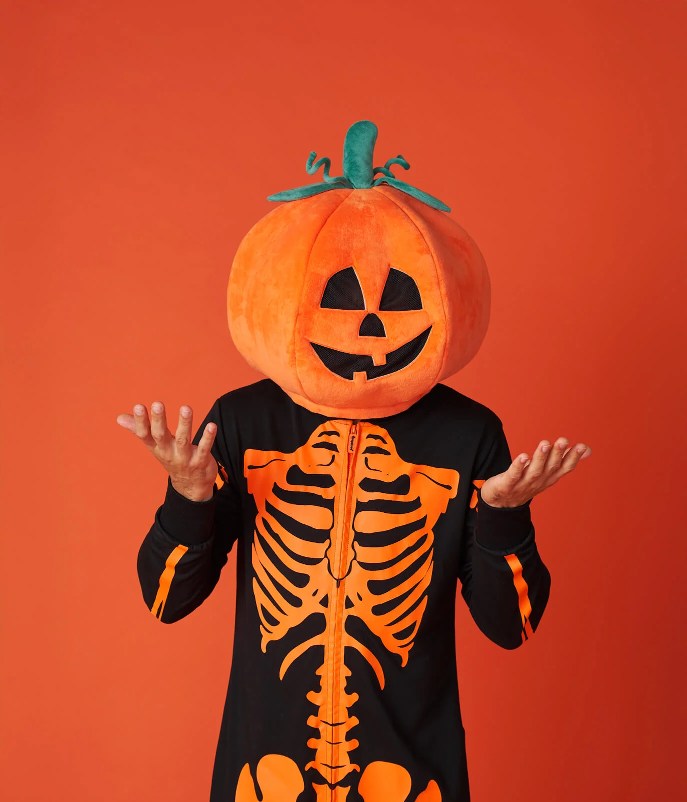 Men's Pumpkin Head Skeleton Costume - Image 10