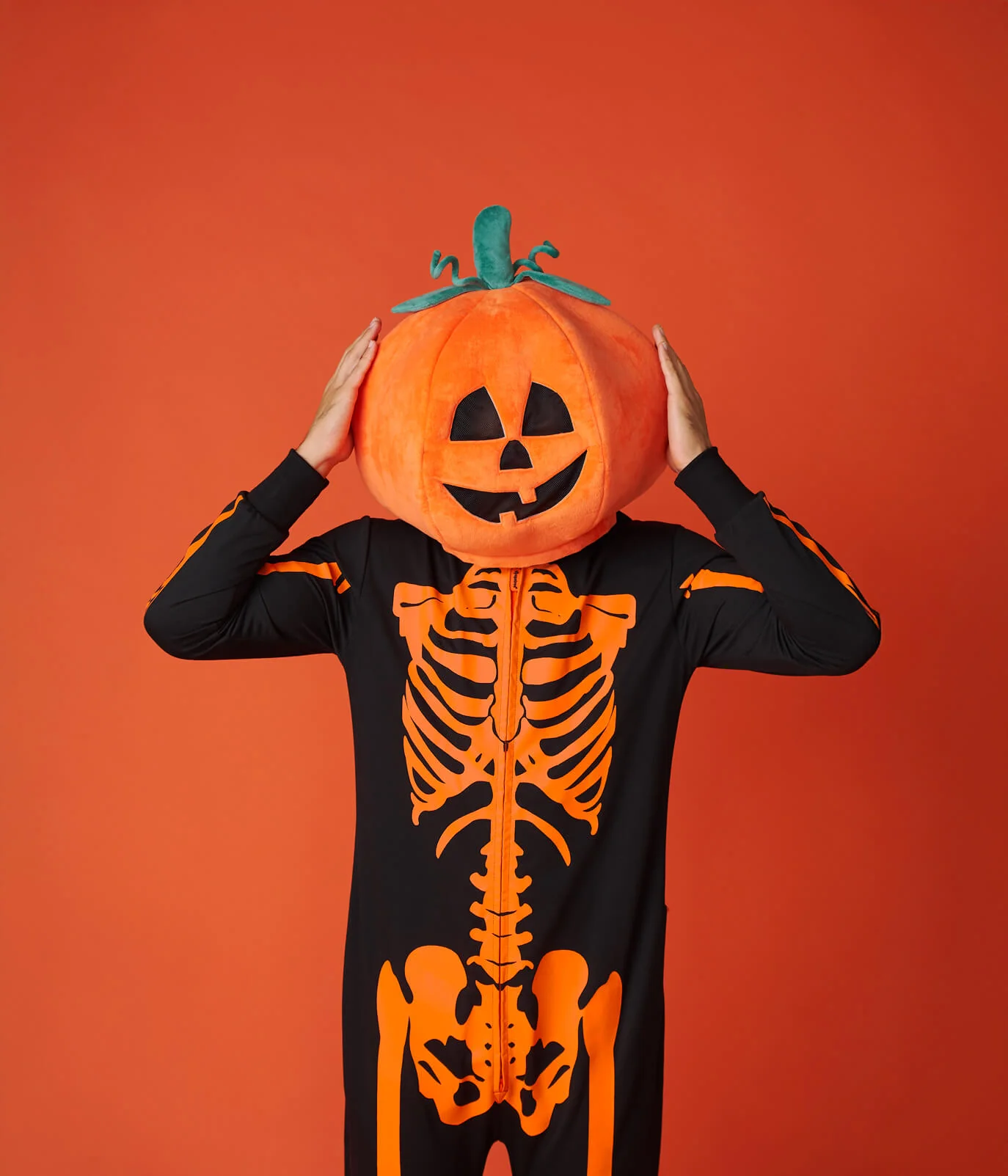 Men's Pumpkin Head Skeleton Costume - Image 13